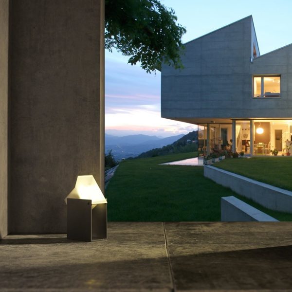 Falra szerelhető lámpa, Pearl, antracit, fehér LED lámpával, 115 x 65 x 95 mm, LightPro