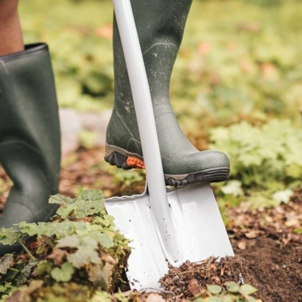 FISKARS Xact teleszkópos hegyes ásó