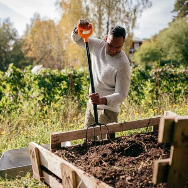 FISKARS Solid Fém Komposztvilla