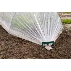 Leszúrő tüske fátyolfóliához, zöld