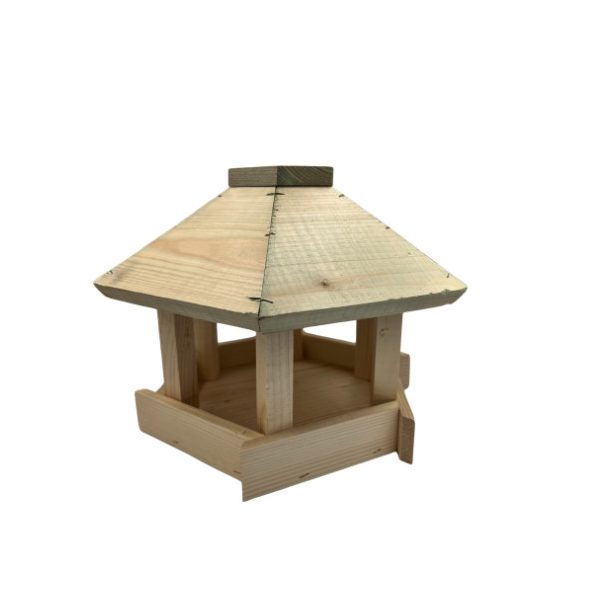 Madáretető hatszögletű, fa, festett, 26*26*25 cm
