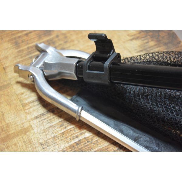 CARP EXPERT CLASSIC MERÍTŐHÁLÓ 2M NYÉLLEL 2 RÉSZES 55*55CM