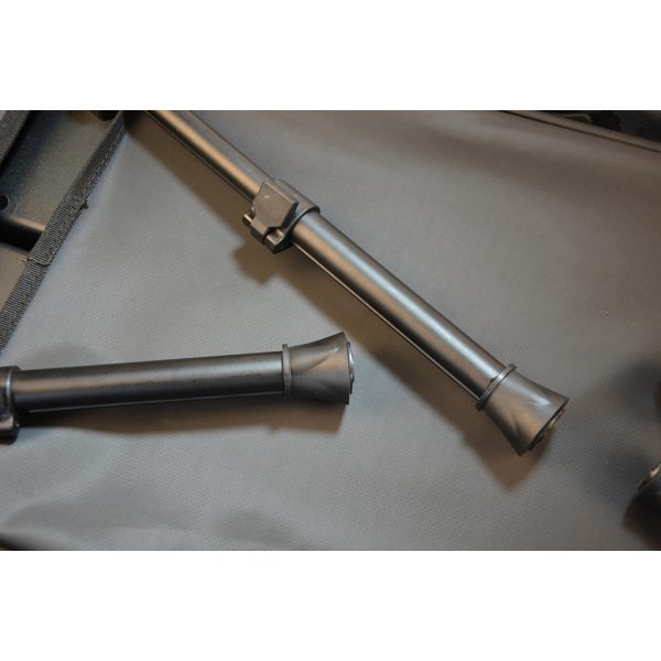 THE ONE BOJLIS TÁSKA KIHAJTHATÓ LÁBÚ ASZTALLAL 60X30X42