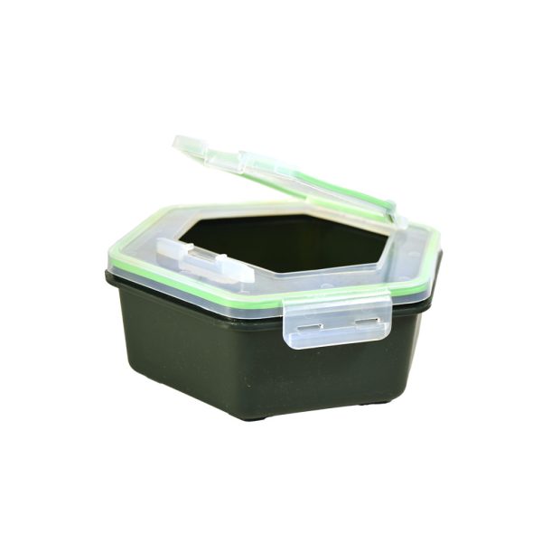 CARP EXPERT ÉLŐCSALIS DOBOZ KÖZEPES