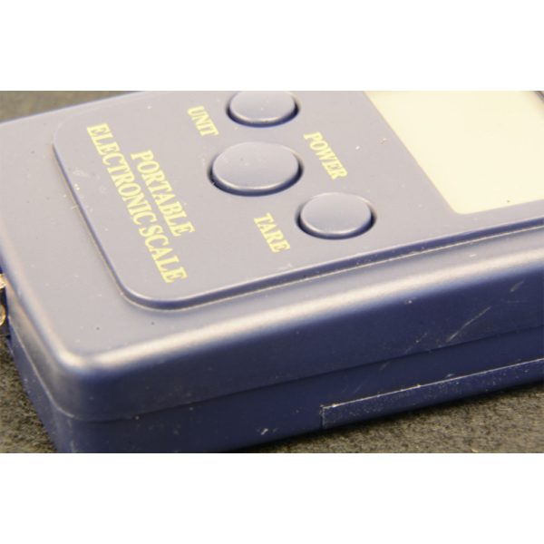 ET 40KGPORTABLE PRACTIC SCALE MÉRLEG