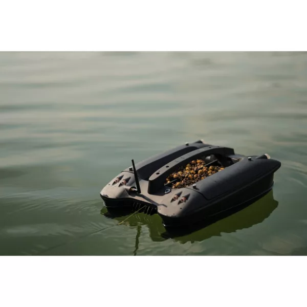 DEEPER QUEST BAIT BOAT
