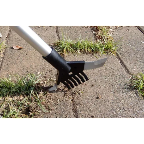 Térkő gyommentesítő 3 funkciós teleszkópos alu nyéllel 135cm 2110306